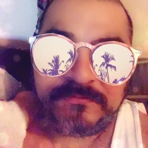 Meet your Posher, Joe